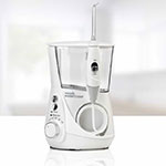 歯磨きだけでは不十分:ウォーターフロスの重要性